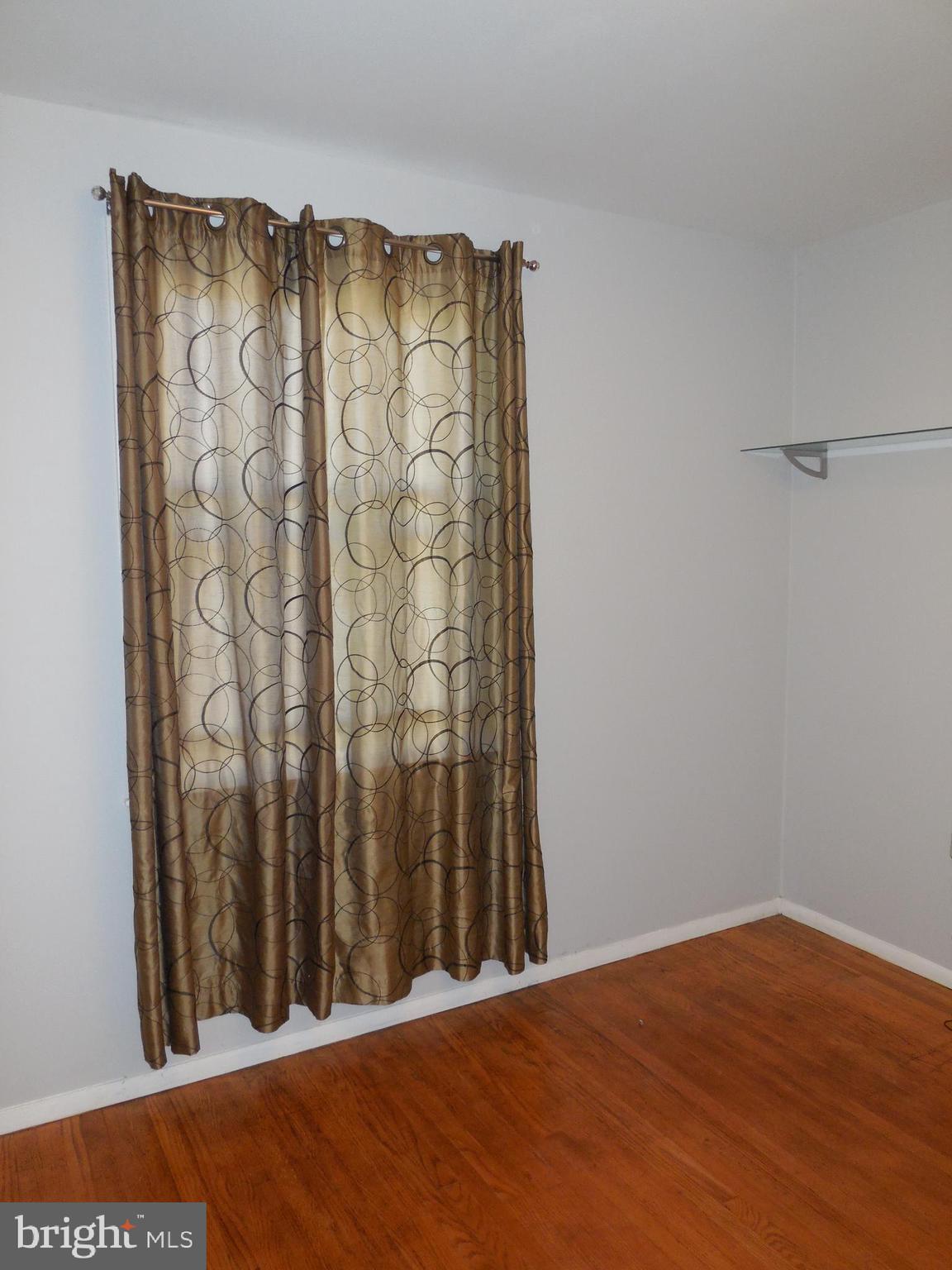 SUNNYBROOK FARMS - Residential