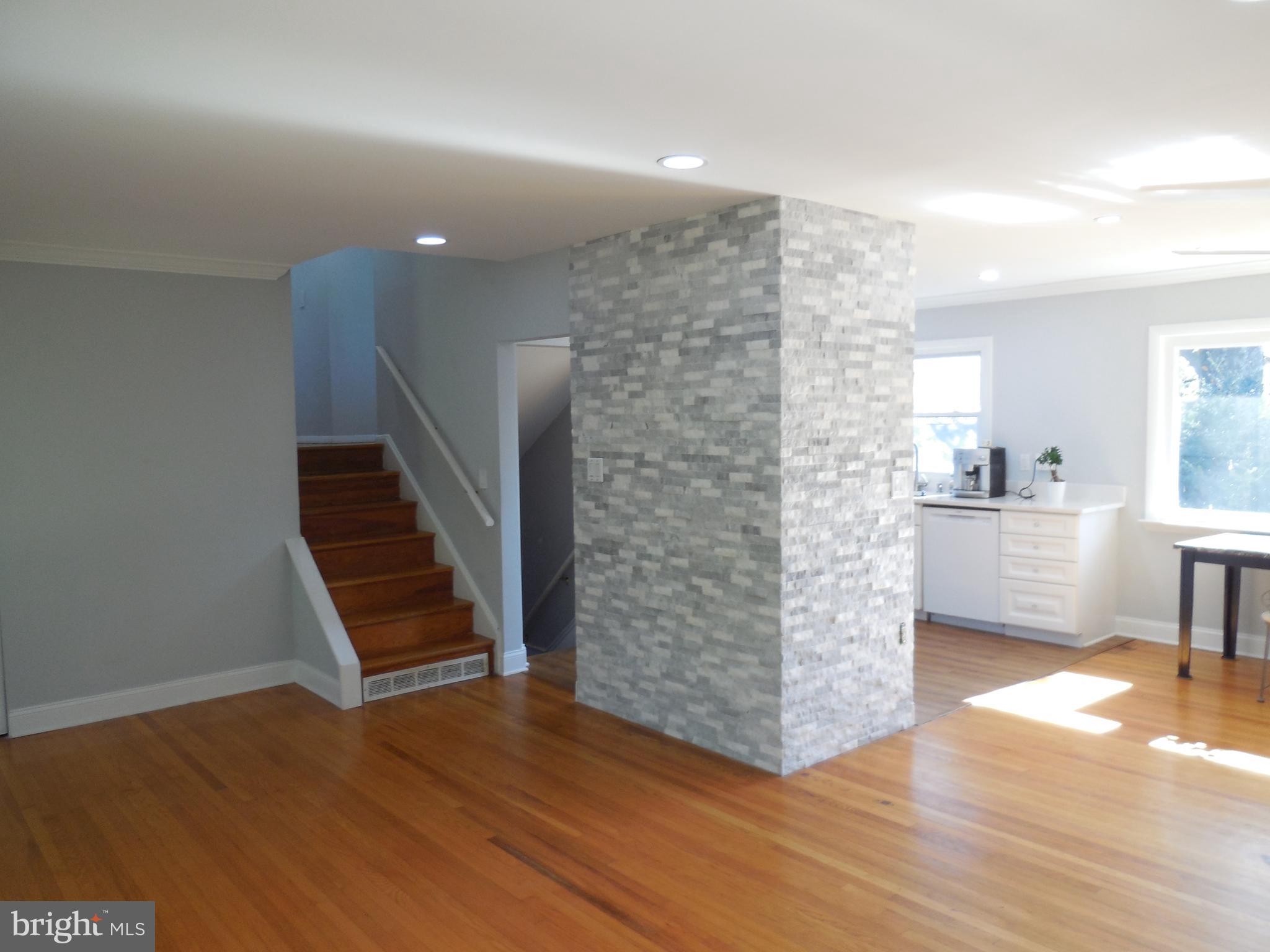 SUNNYBROOK FARMS - Residential