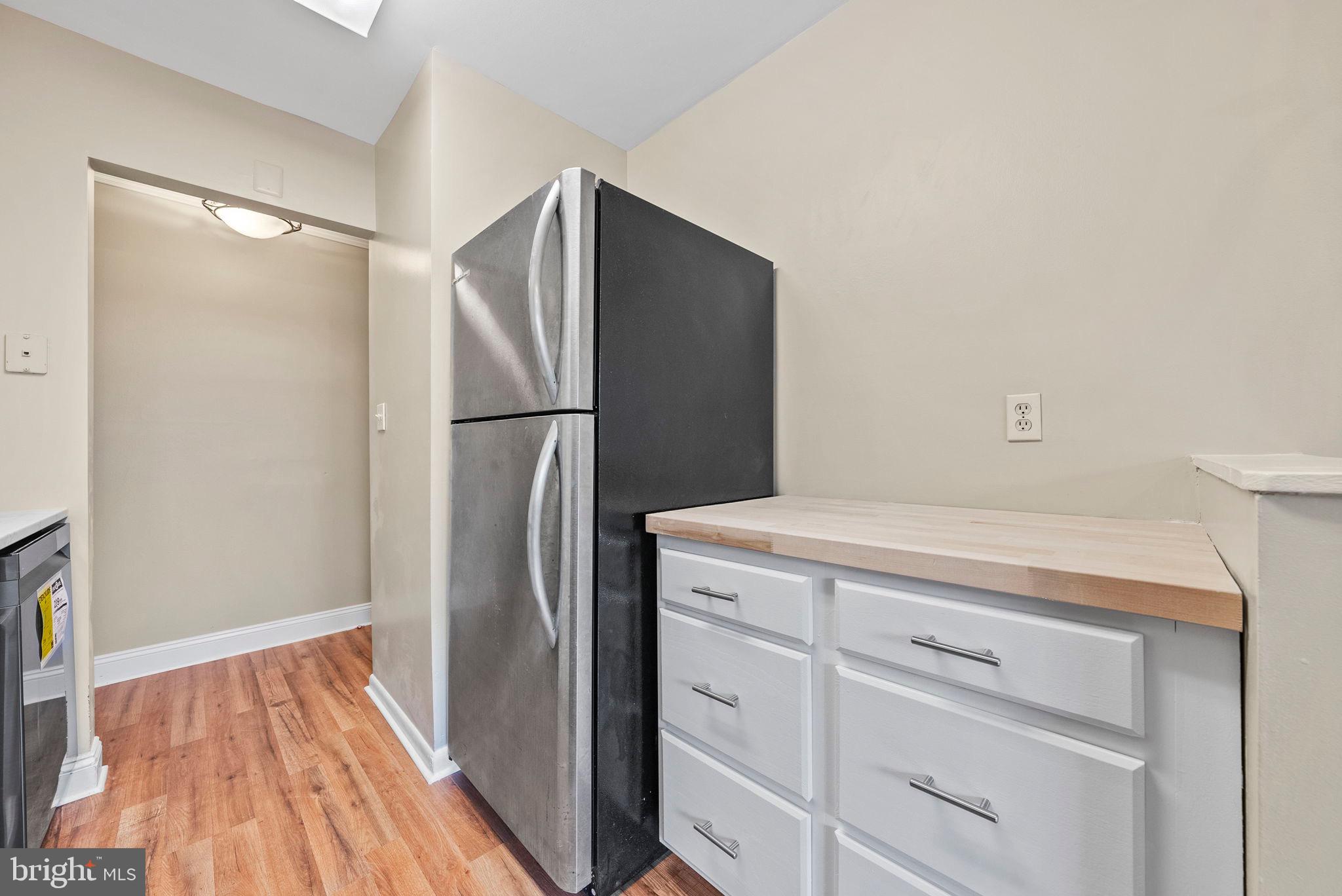 HUNTINGTON WALK - Residential