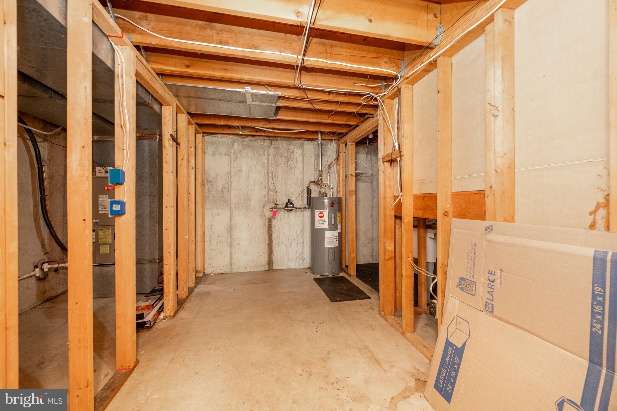 BEAVER RUN KNOLL - Residential