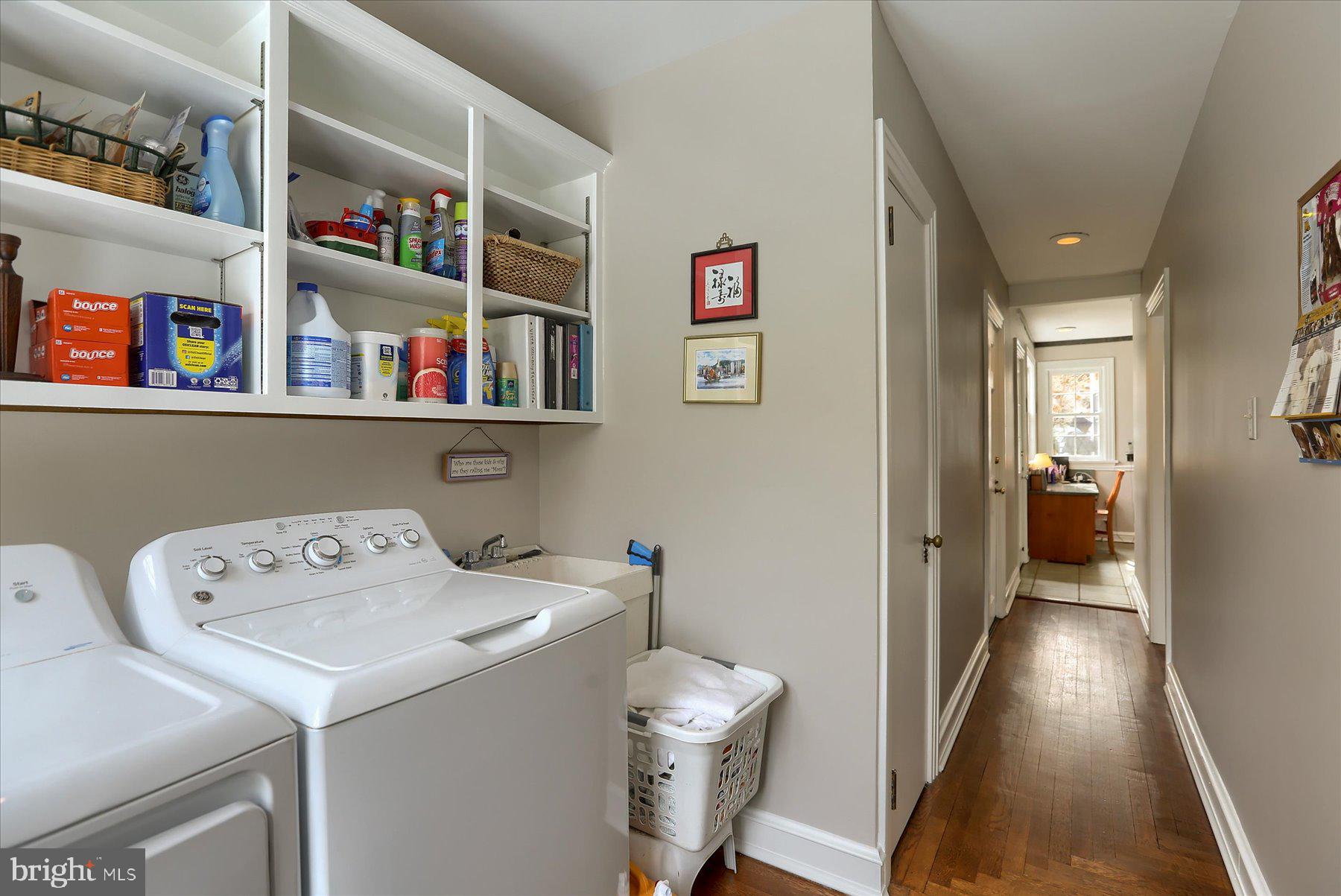 SCHOOL LANE HILLS - Residential