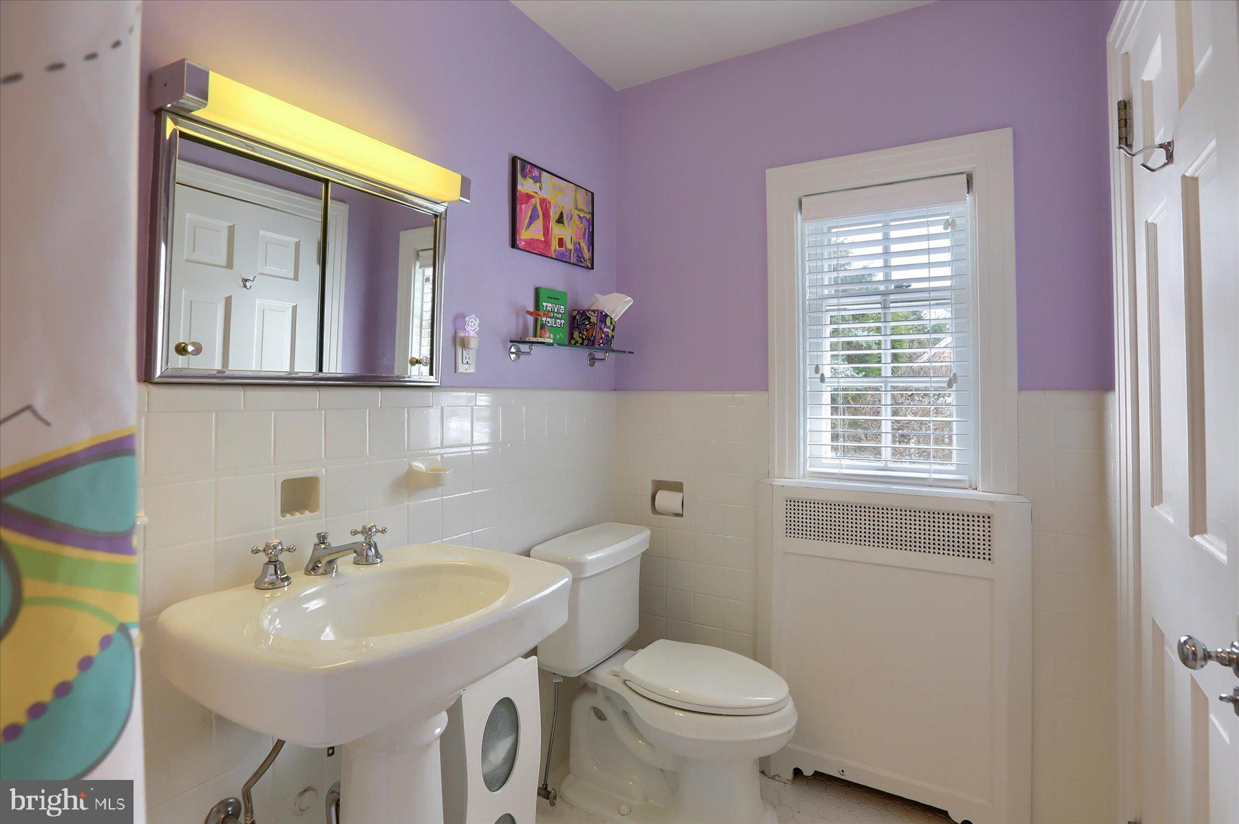 SCHOOL LANE HILLS - Residential