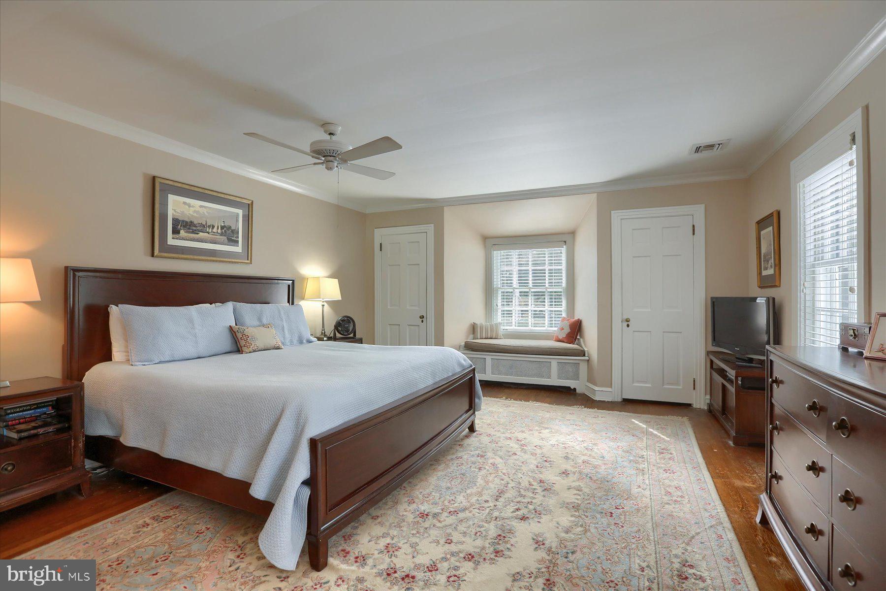 SCHOOL LANE HILLS - Residential