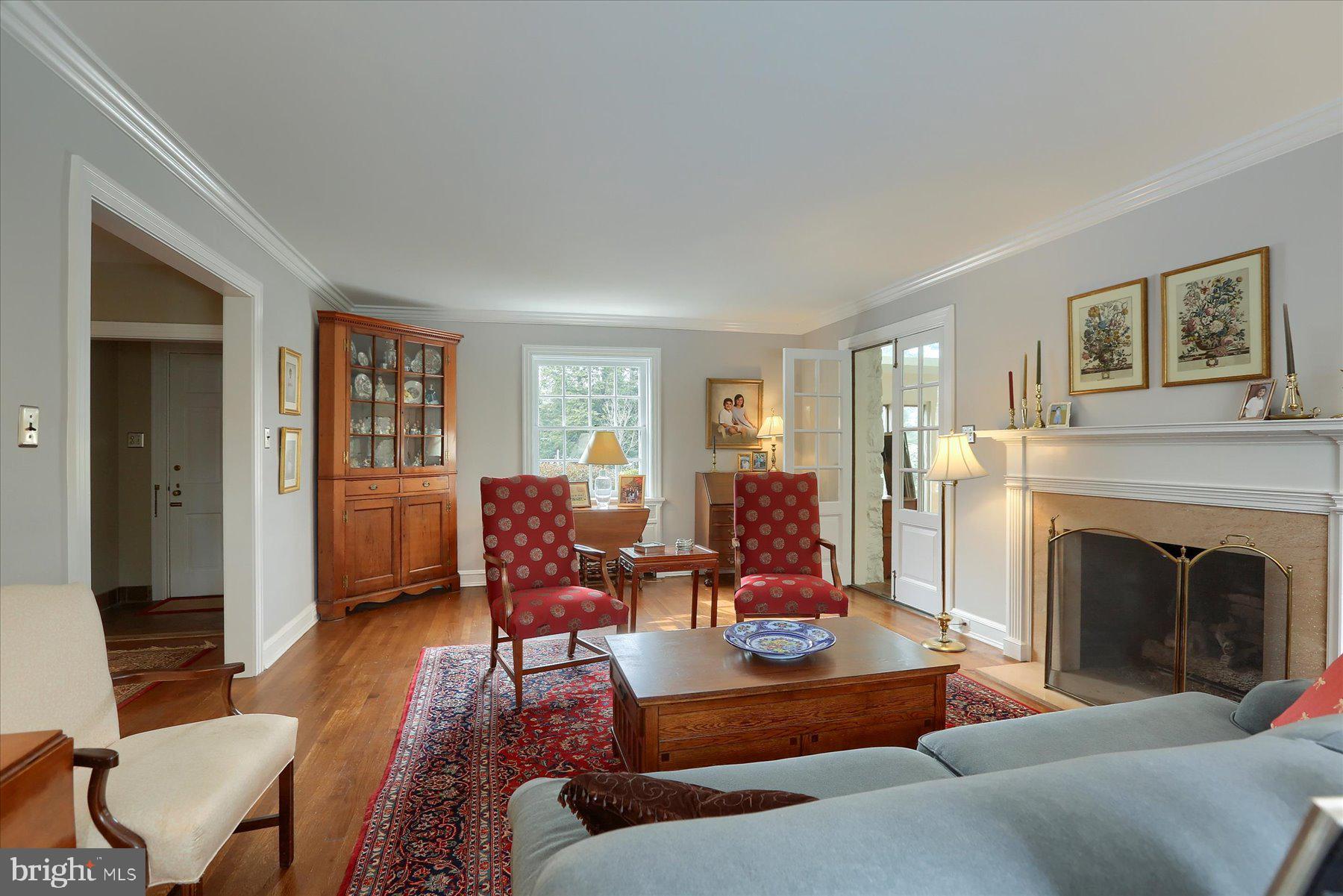 SCHOOL LANE HILLS - Residential