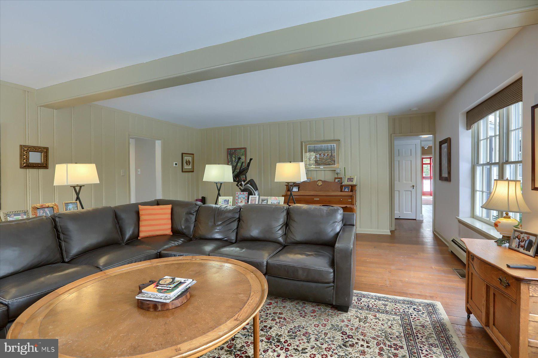 SCHOOL LANE HILLS - Residential