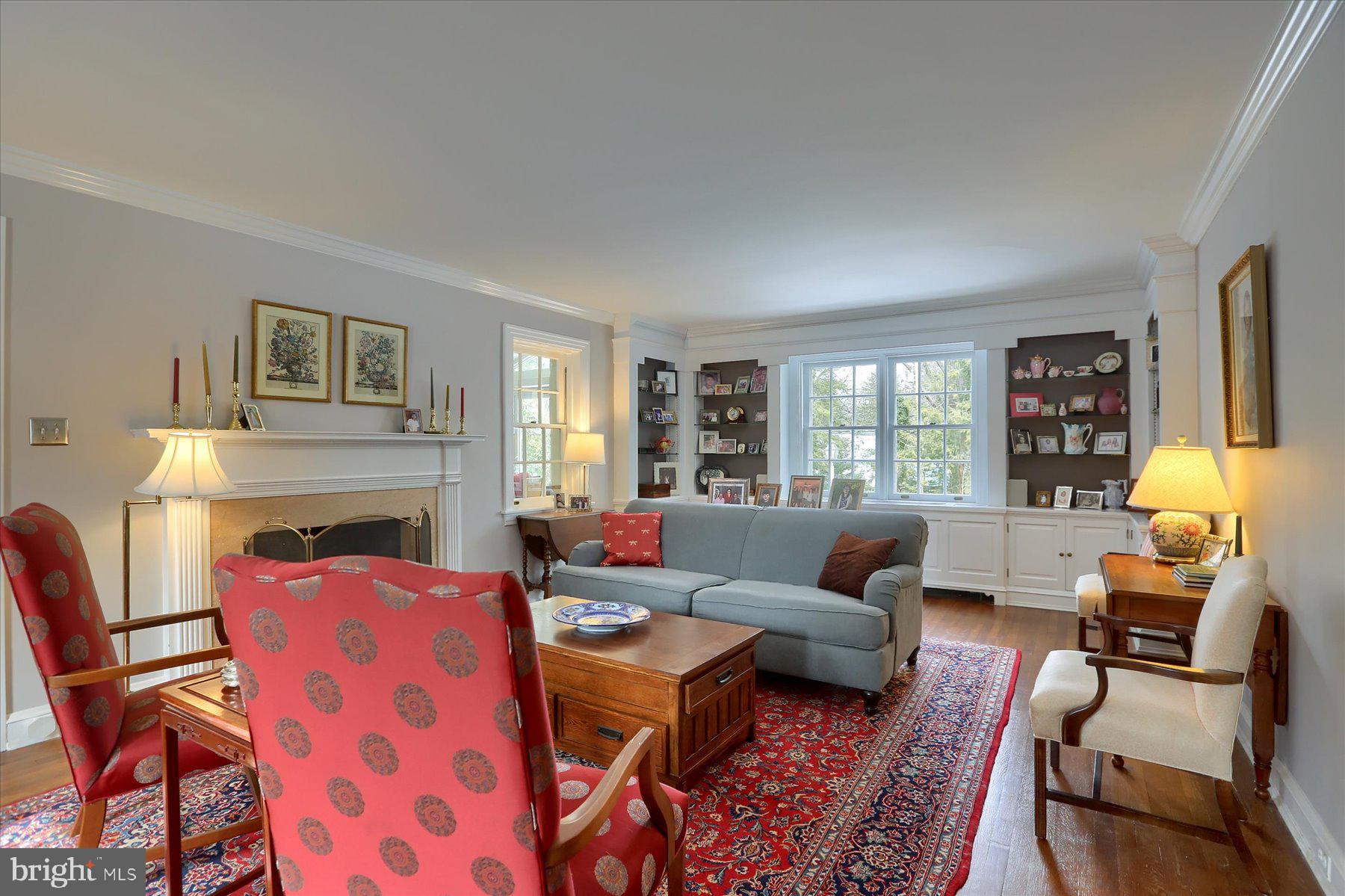 SCHOOL LANE HILLS - Residential