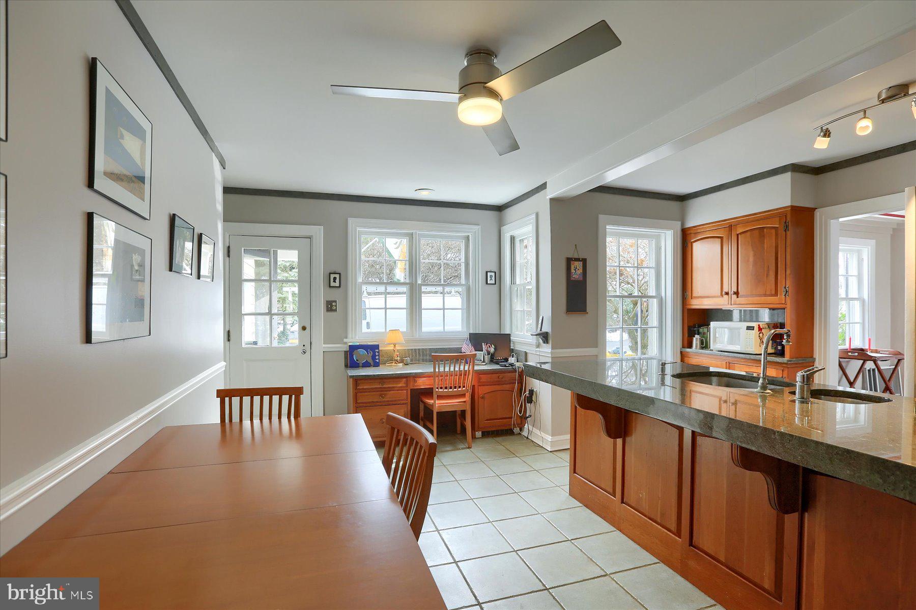 SCHOOL LANE HILLS - Residential