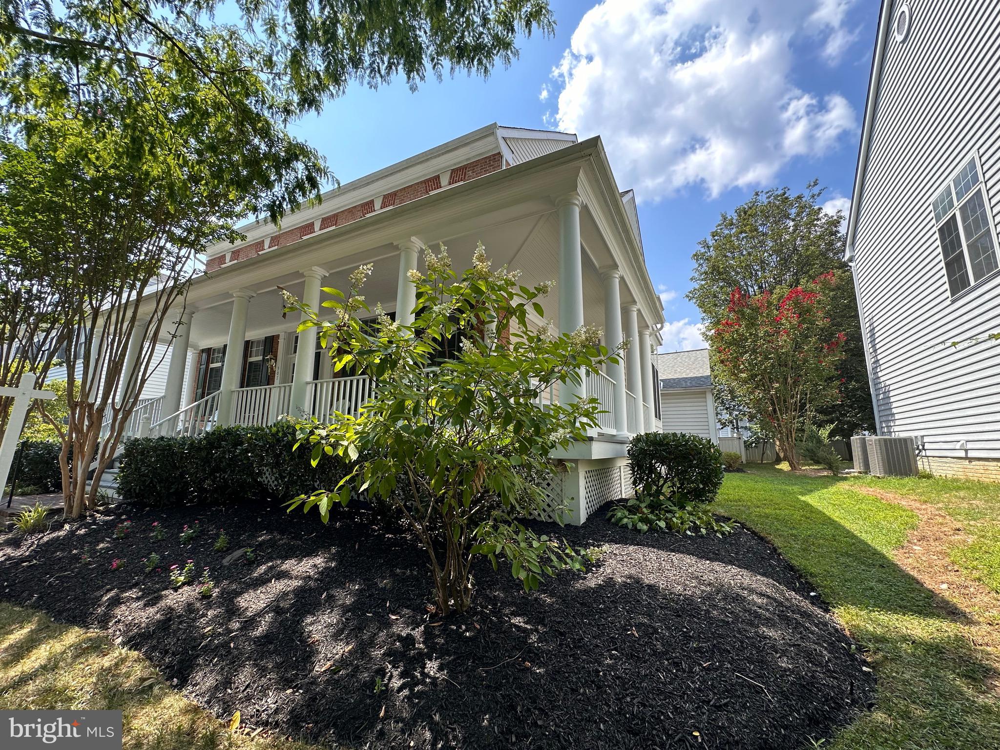 307 CREEK VALLEY LANE