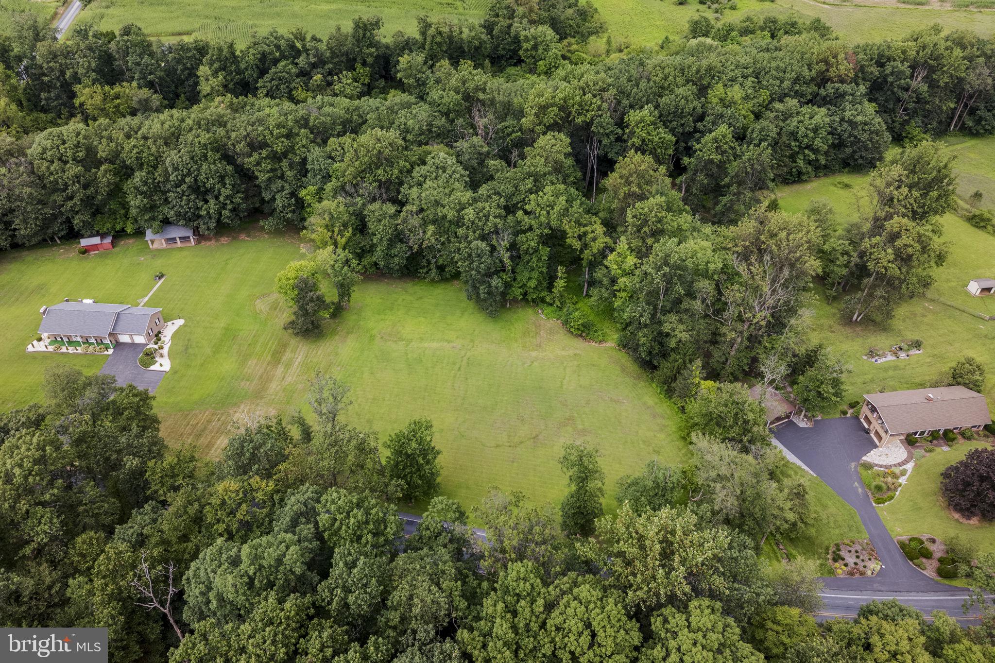 585 N RIDGE ROAD