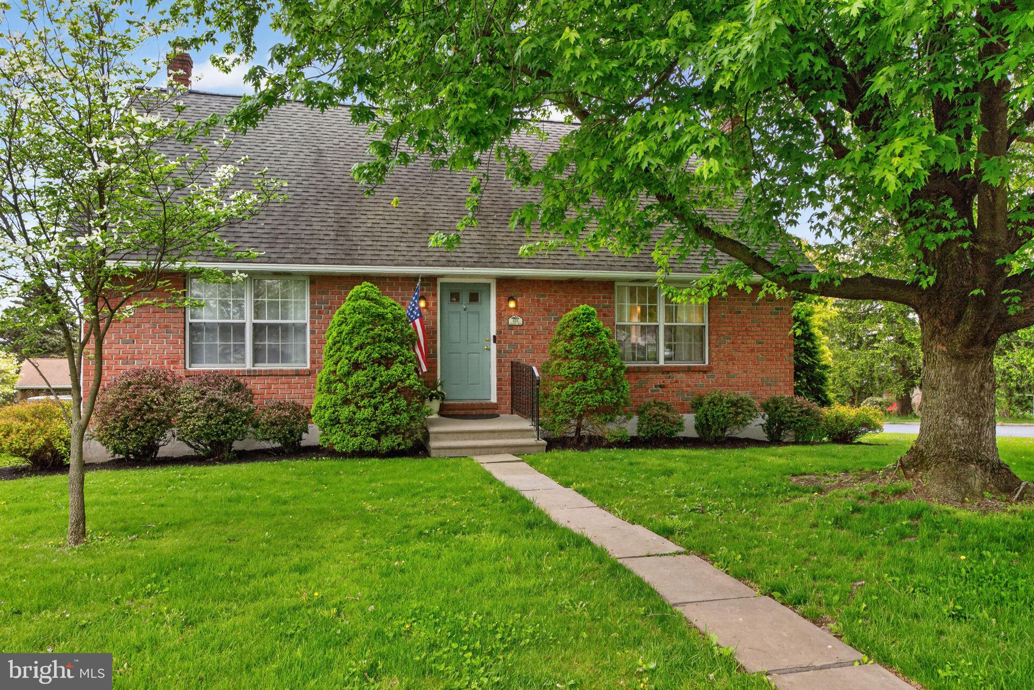 425 COLLEGE BOULEVARD