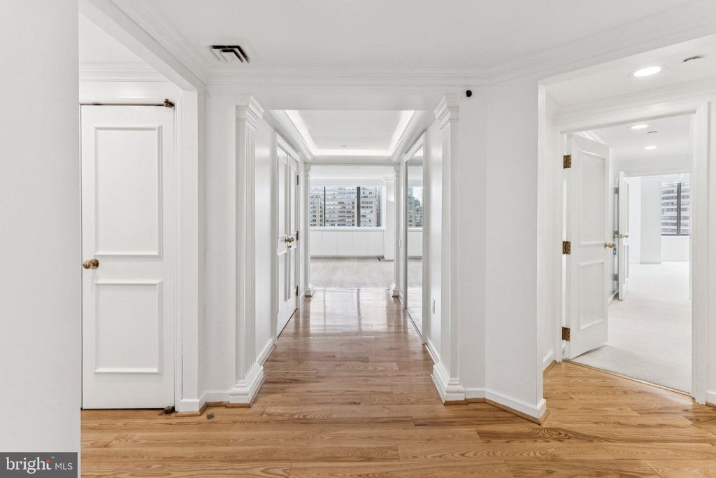 Photo of 202 - 10 W Rittenhouse Square #1106, PHILADELPHIA, PA 19103 (MLS # PAPH2557650)