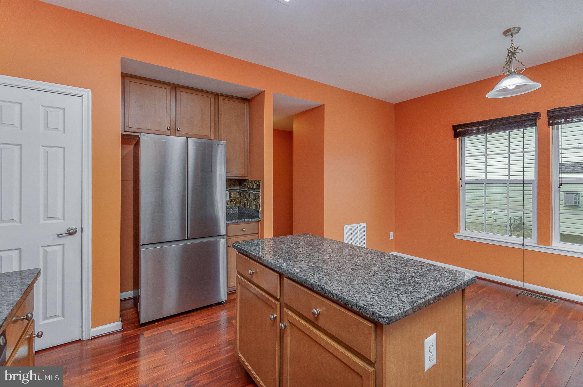 SOUTH RIDING - Residential Lease