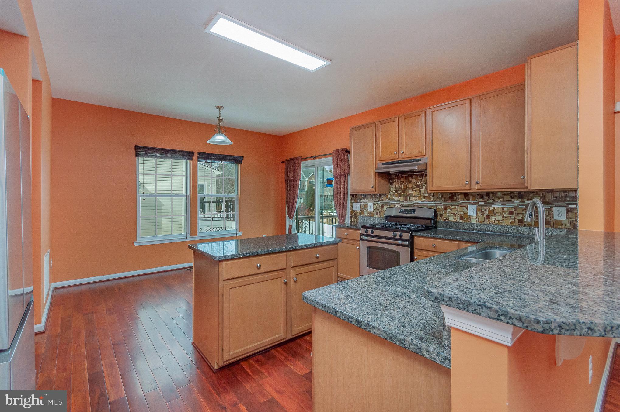 SOUTH RIDING - Residential Lease