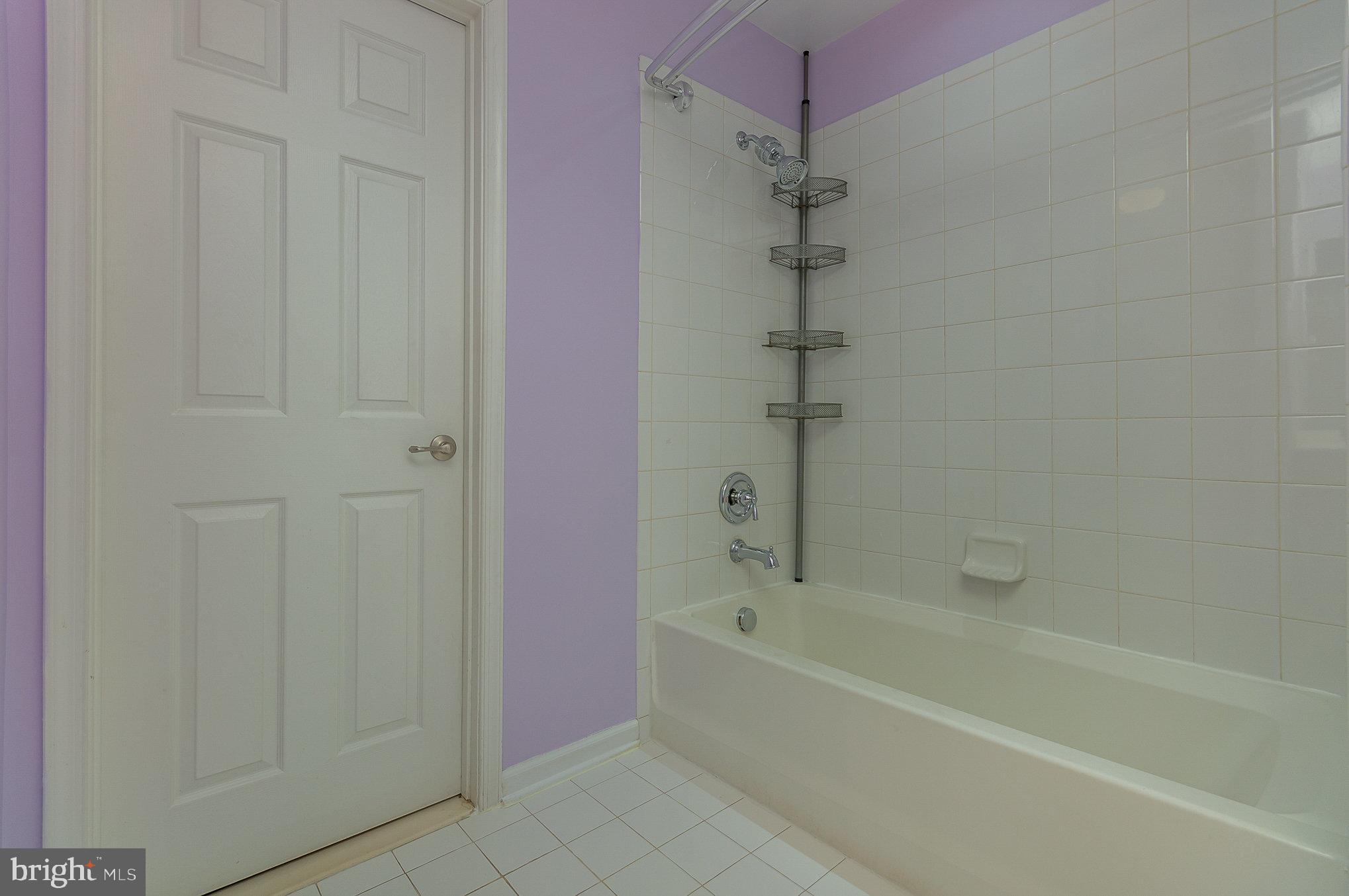 SOUTH RIDING - Residential Lease