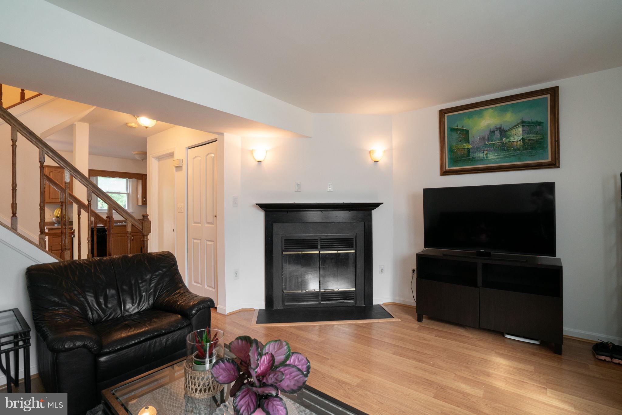 15323 GATEHOUSE TERRACE
