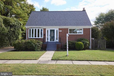 Photo of 5008 Druid Drive, Kensington, MD 20895 (MLS # MDMC2071916)