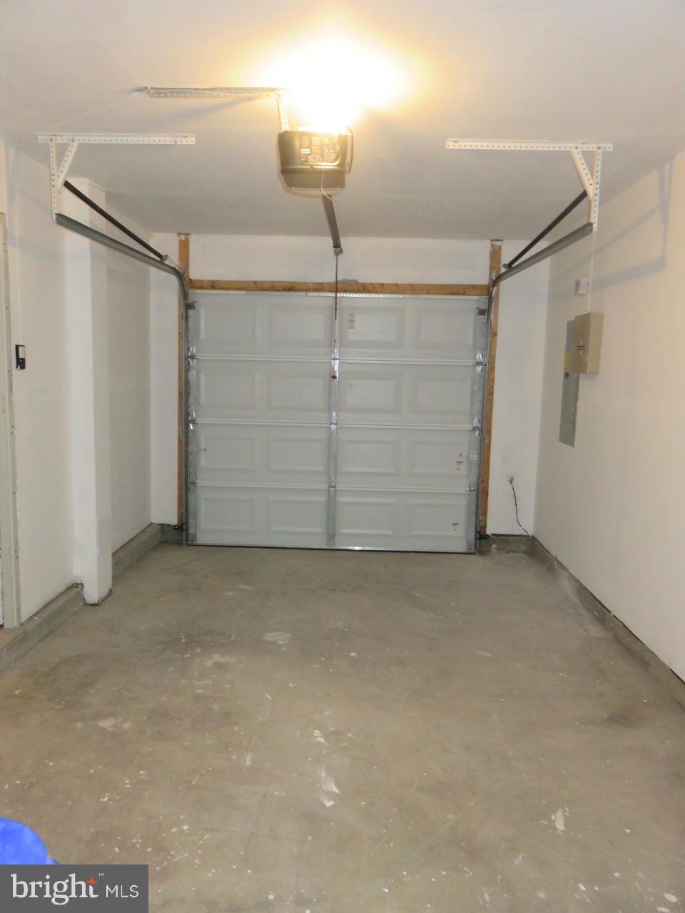 SOUTH HAMPTON SUB - Residential