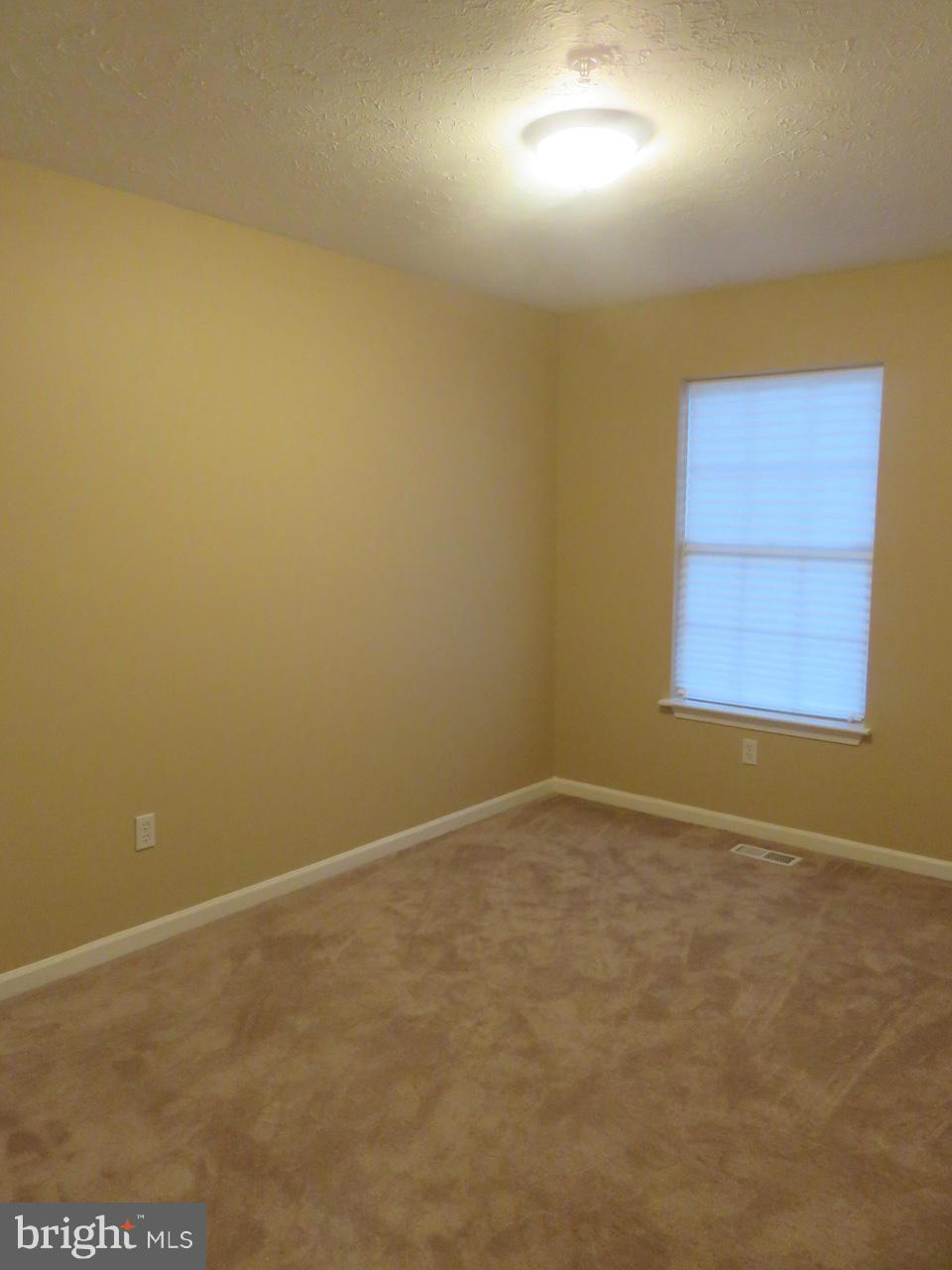 SOUTH HAMPTON SUB - Residential