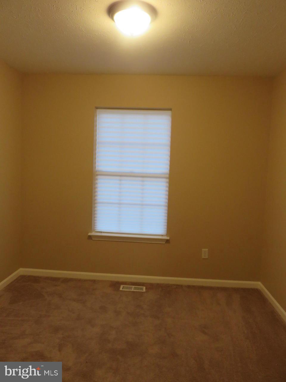 SOUTH HAMPTON SUB - Residential