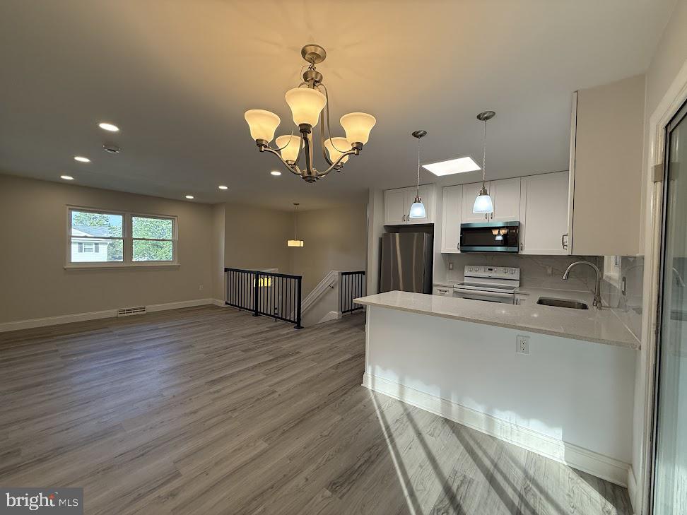 RUTHERFORD HEIGHTS - Residential Lease