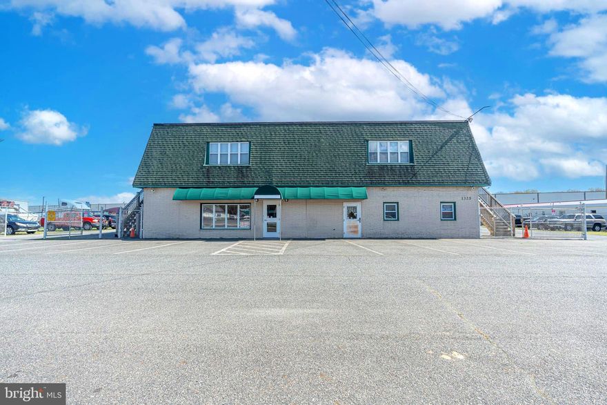 5.03% CAP RATE
4 Unit Mixed Use Commercial and residential
Mixed Use Commercial Property on busy Rt. 40 Pulaski Highway with traffic counts of about 30,000 cars per day featuring almost 1 acre with fenced sides and rear.
Street level consists of 2 commercial spaces (or could be combined for over 9000 square feet)
• Upstairs you will find 2 apartments for additional revenue (3BR/3BA) and (2BR/1BA)