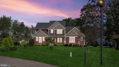 11423 Bluffs Ridge Rdg, Spotsylvania, VA MLS: VASP2031170