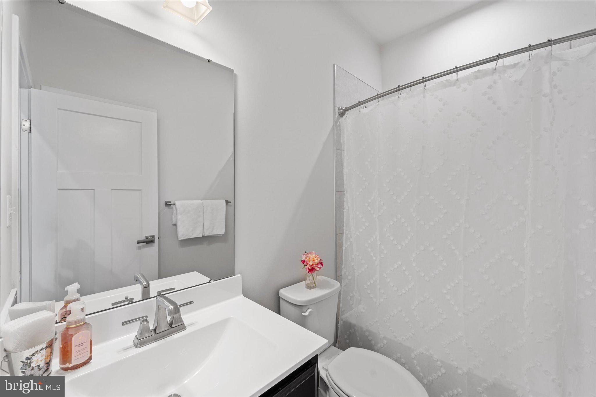 TIMOTHY BRANCH TOWNS - Residential