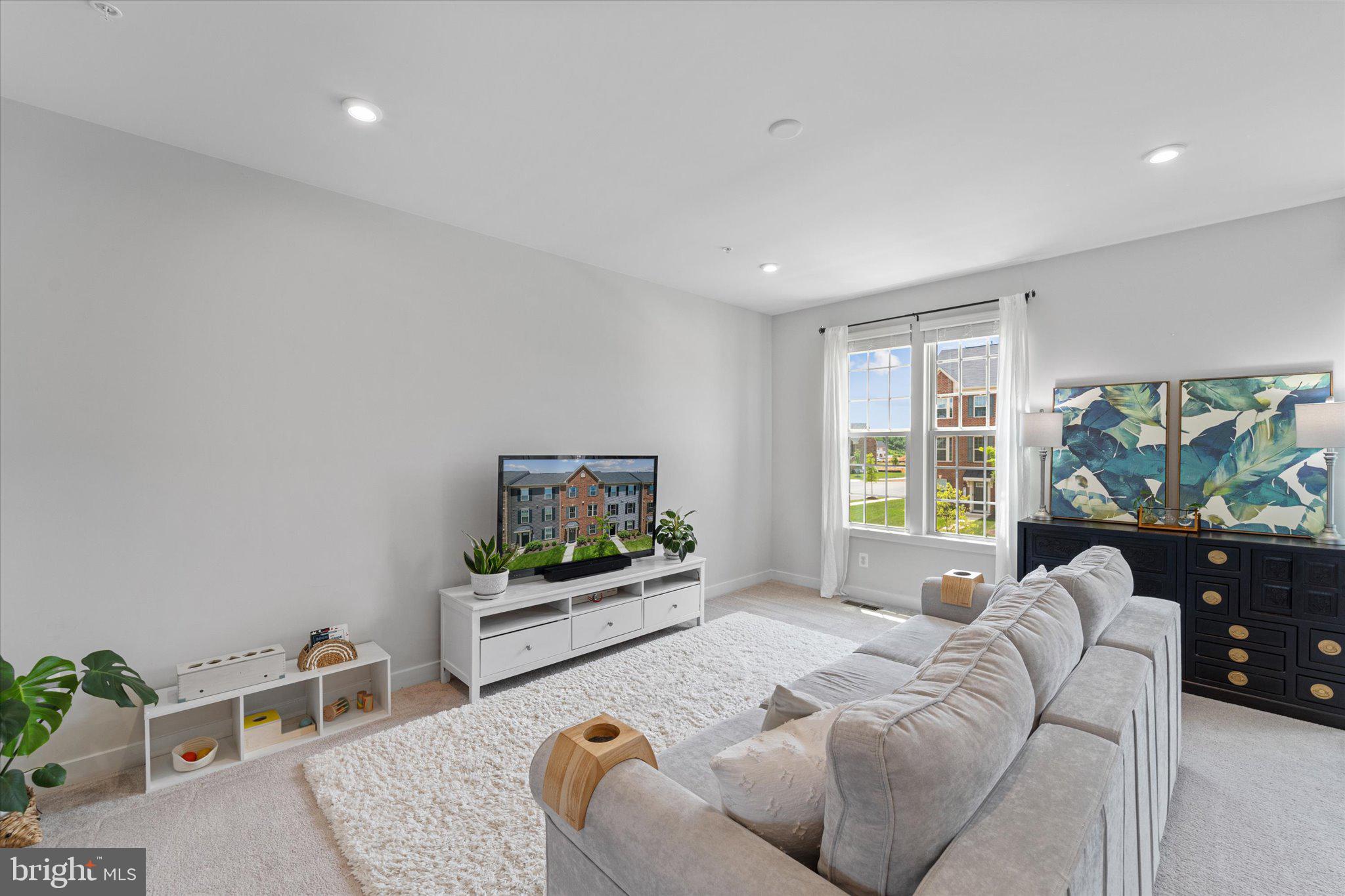 TIMOTHY BRANCH TOWNS - Residential