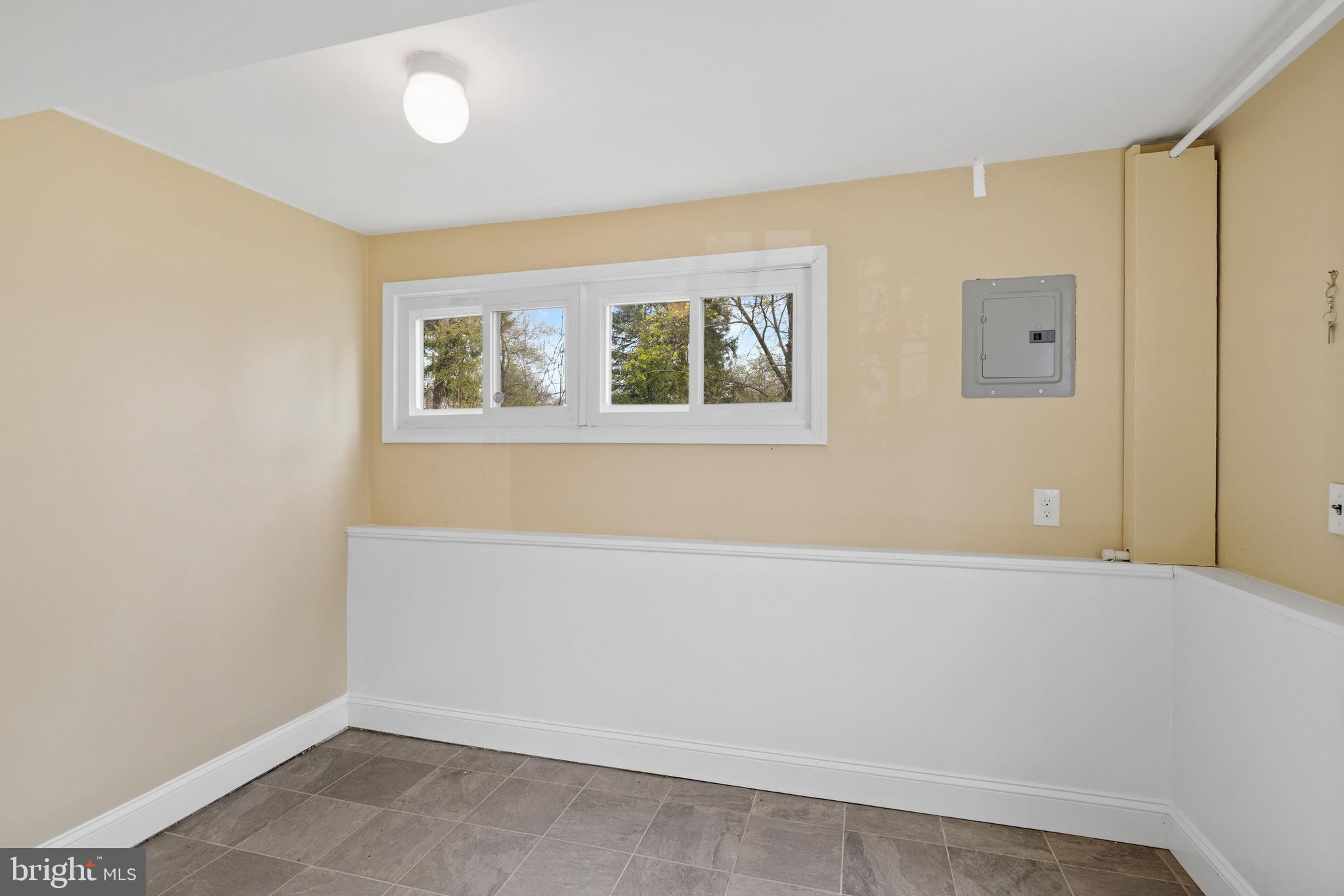 WATERLOO FARMS - Residential