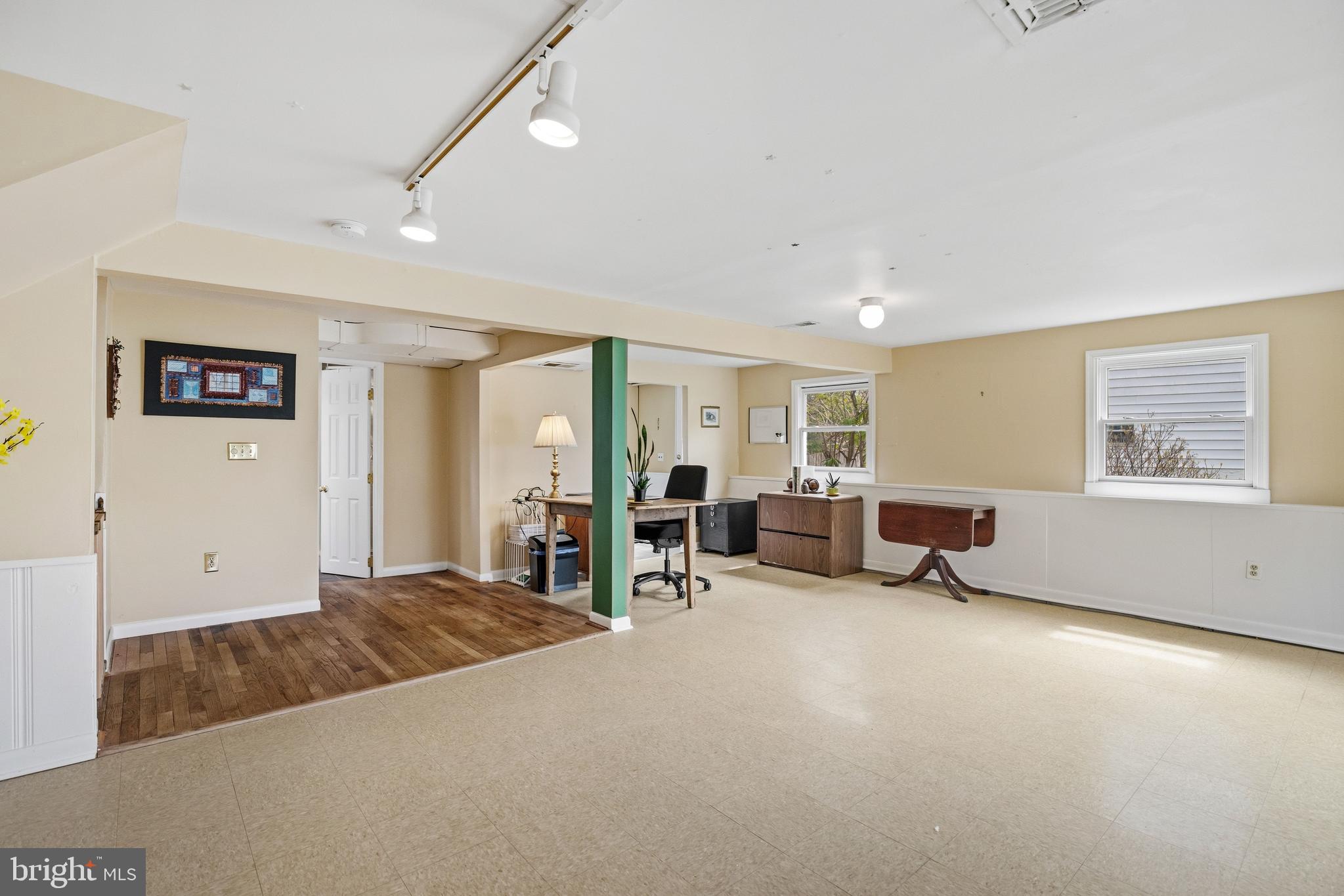 WATERLOO FARMS - Residential