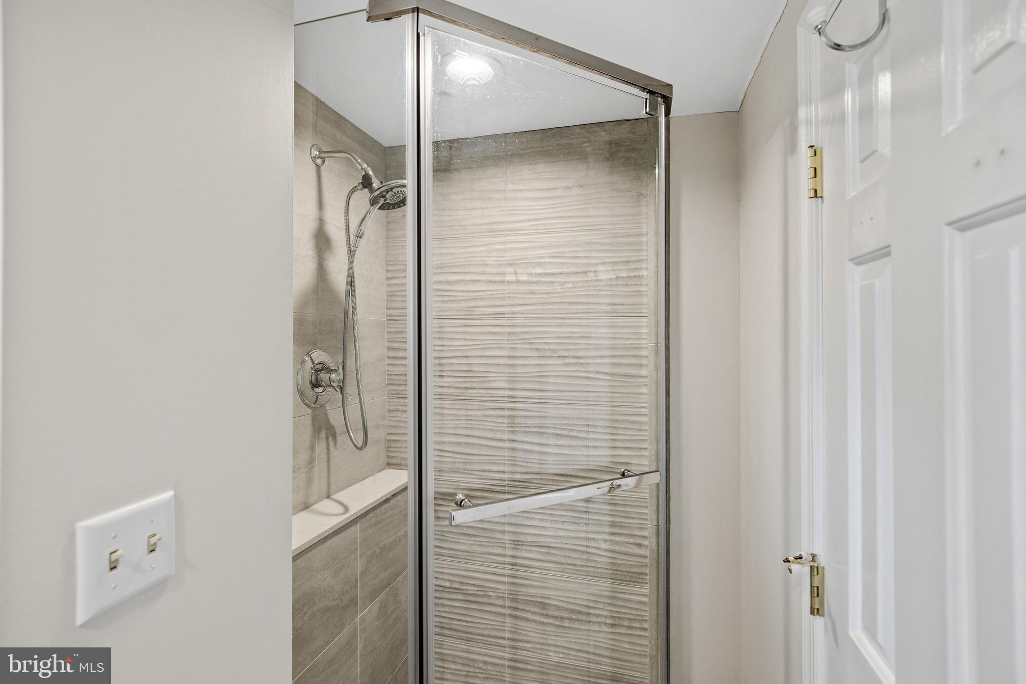 WATERLOO FARMS - Residential