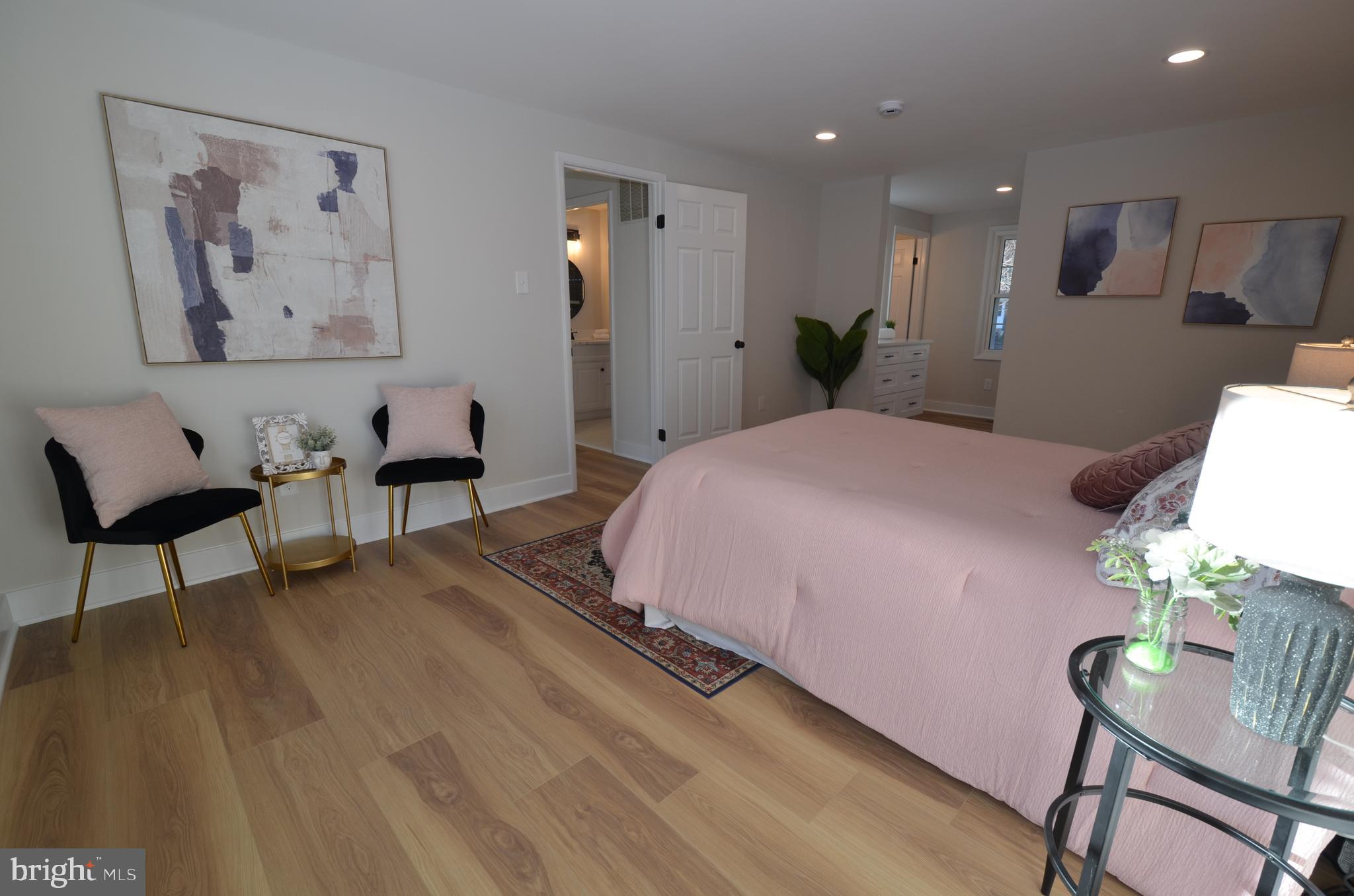 NEWINGTON FOREST - Residential