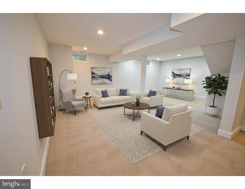 NEWINGTON FOREST - Residential