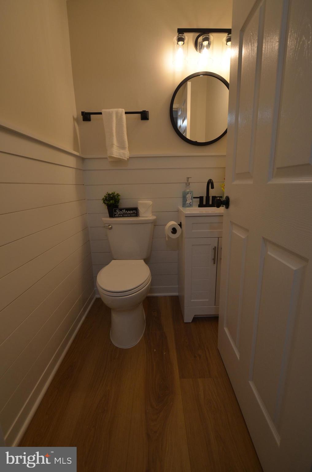 NEWINGTON FOREST - Residential