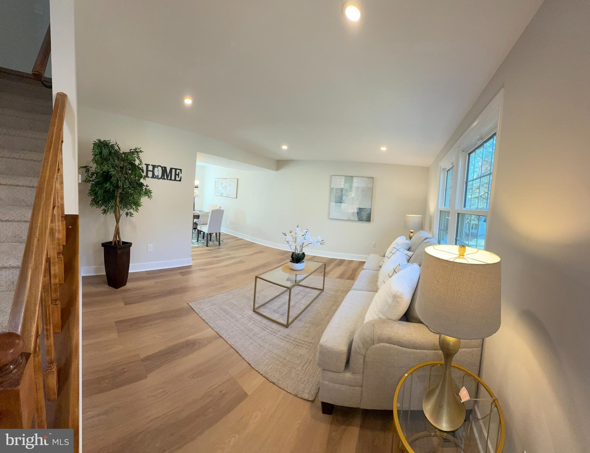 NEWINGTON FOREST - Residential