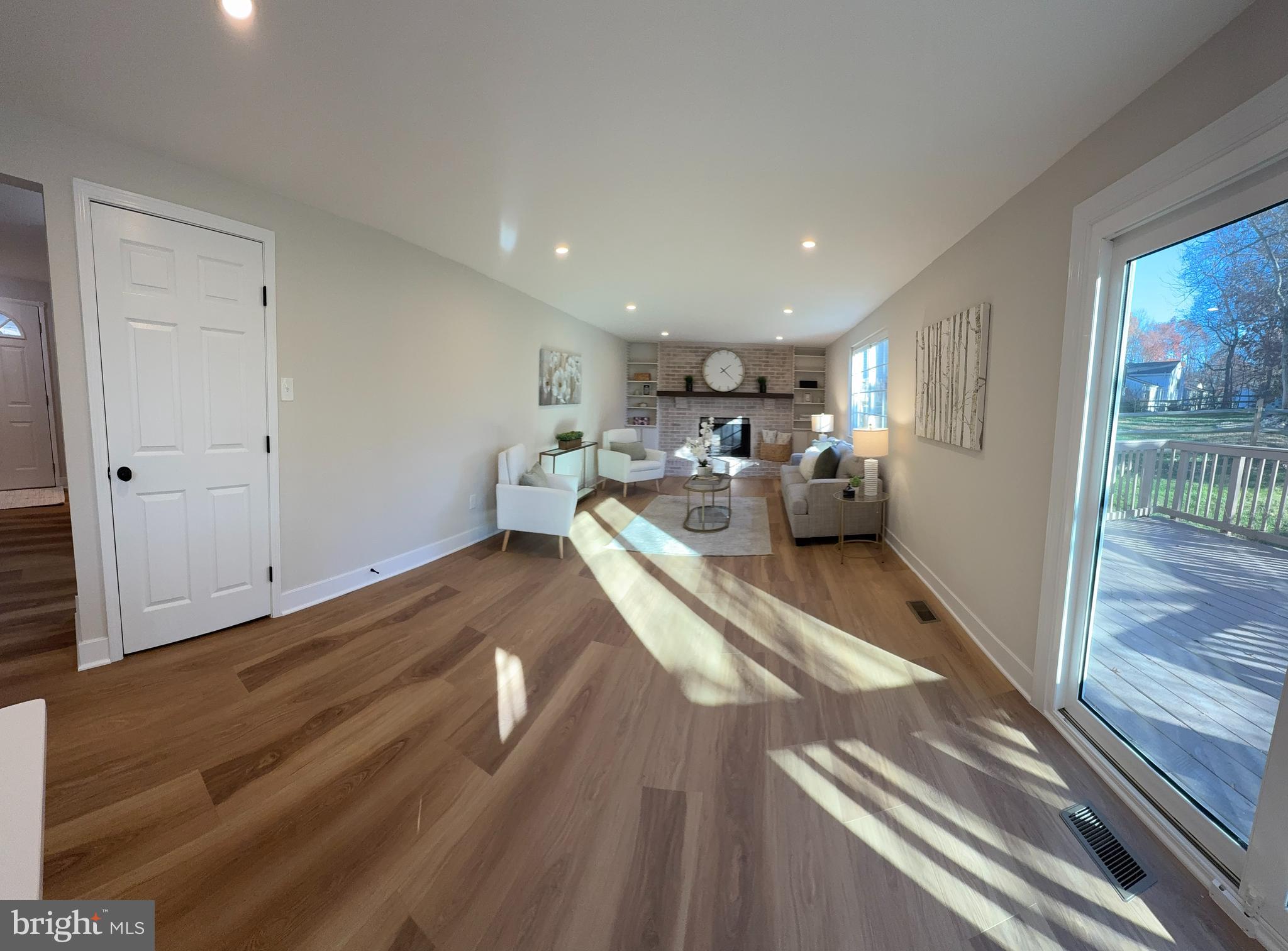 NEWINGTON FOREST - Residential