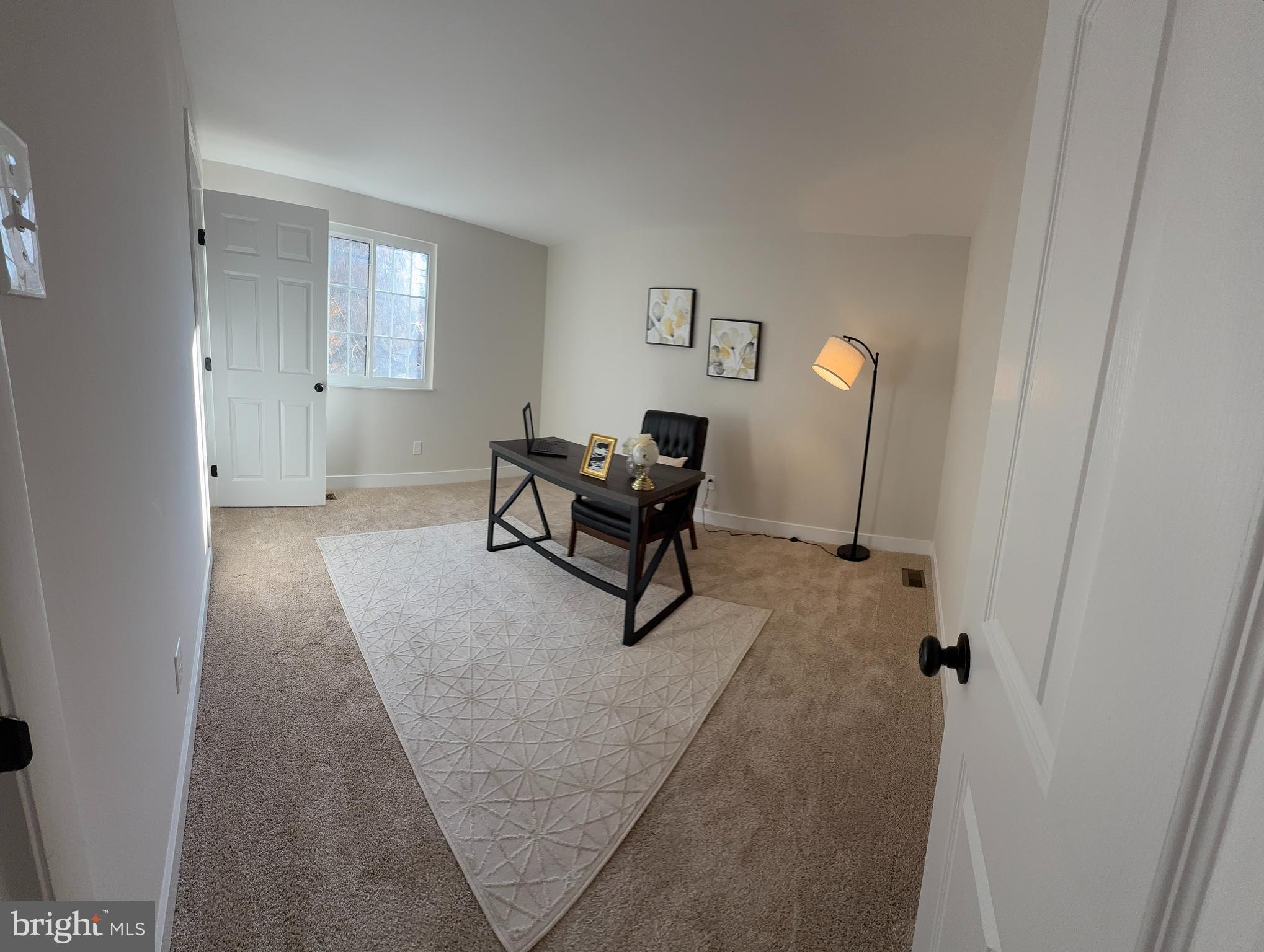 NEWINGTON FOREST - Residential