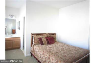 PORT POTOMAC - Residential Lease