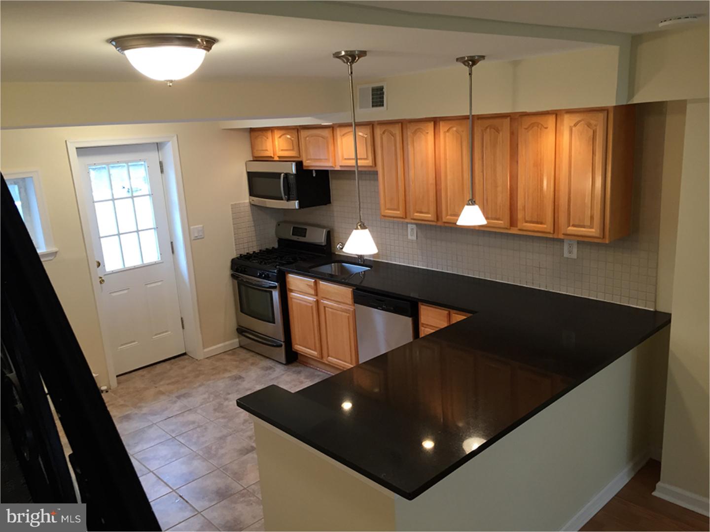 PASSYUNK SQUARE - Residential