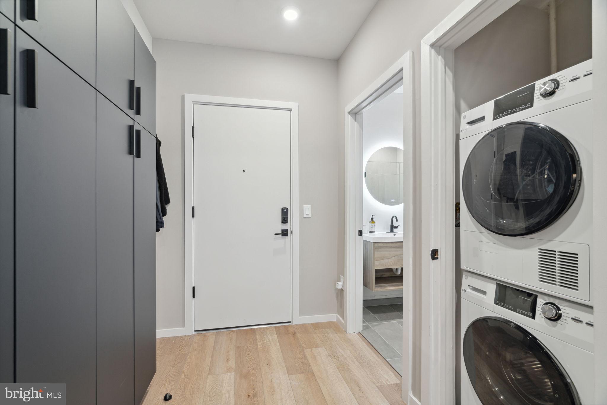 OLDE KENSINGTON - Residential Lease