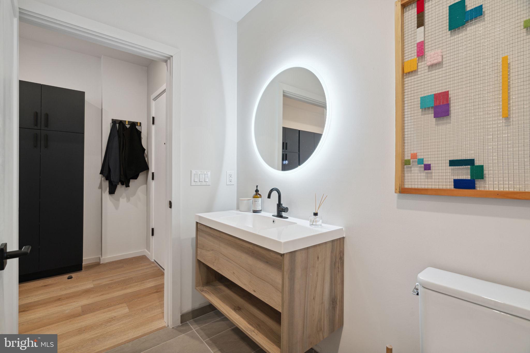 OLDE KENSINGTON - Residential Lease