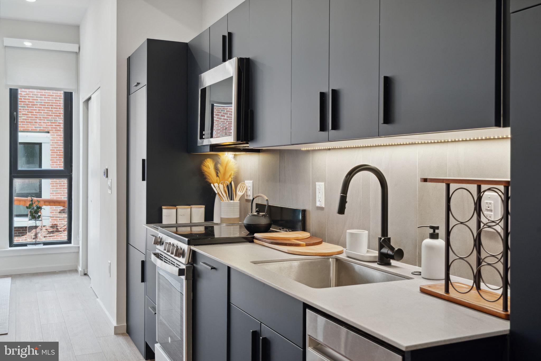 **Rent Promo 1 month free on a 12 month lease. 3 months free on an 18 month lease** Welcome to The Luxe at 1705 N. American St. This new building located close to the heart of Fishtown redefines apartment living with a stunning array of amenities. Every detail has been designed to exceed your expectations. Enjoy a world of unrivaled amenities, including a two-story fitness center that will elevate your workouts, a tranquil sauna to rejuvenate your senses, a cutting-edge golf simulator for perfecting your swing, stylish co-working spaces to inspire productivity, & breathtaking rooftop lounges to soak in the sun and views. At the Luxe, we've curated an extraordinary living experience blending both comfort and elegance. The project is extremely well located. it is a quick walk to Stateside Vodka Bar, Four Humours, Kalaya, LMNO, Luna Cafe, Monarch Yoga, Suraya, Philly Style Bagels, Human Robot and many more neighborhood hot spots... SEPTA's Berks Station is close and provides a traffic-free commute to Center City ( 10 minutes) and into University City ( 15 minutes). * Photos are of model units * Prices and promos subject to change on a daily basis. ** Unit availability subject to change on daily basis ** Parking may be available for additional fee **