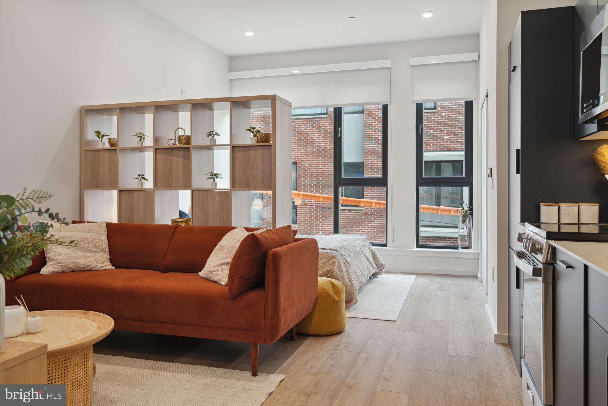 OLDE KENSINGTON - Residential Lease