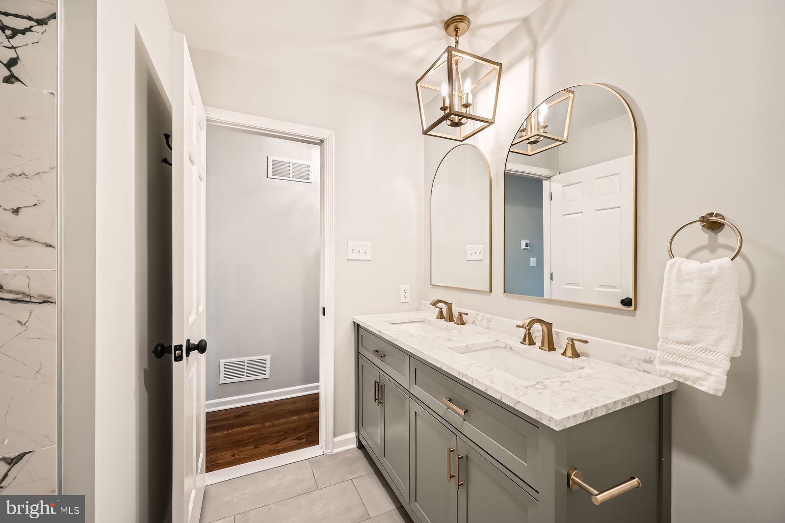 PRETTYBOY MANOR - Residential