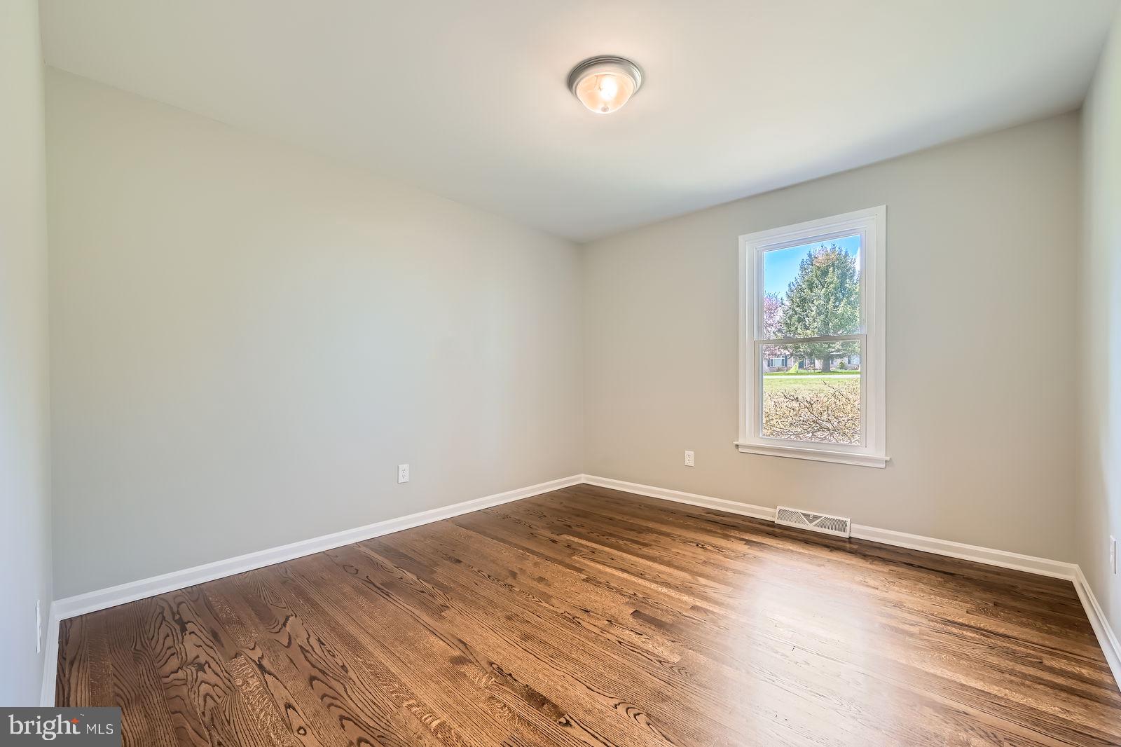 PRETTYBOY MANOR - Residential