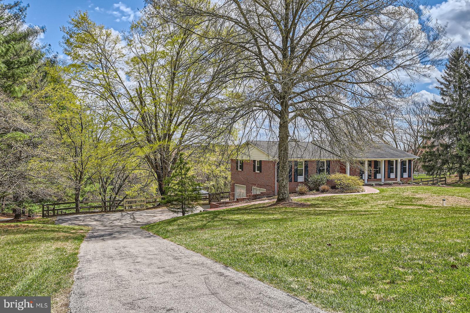 PRETTYBOY MANOR - Residential