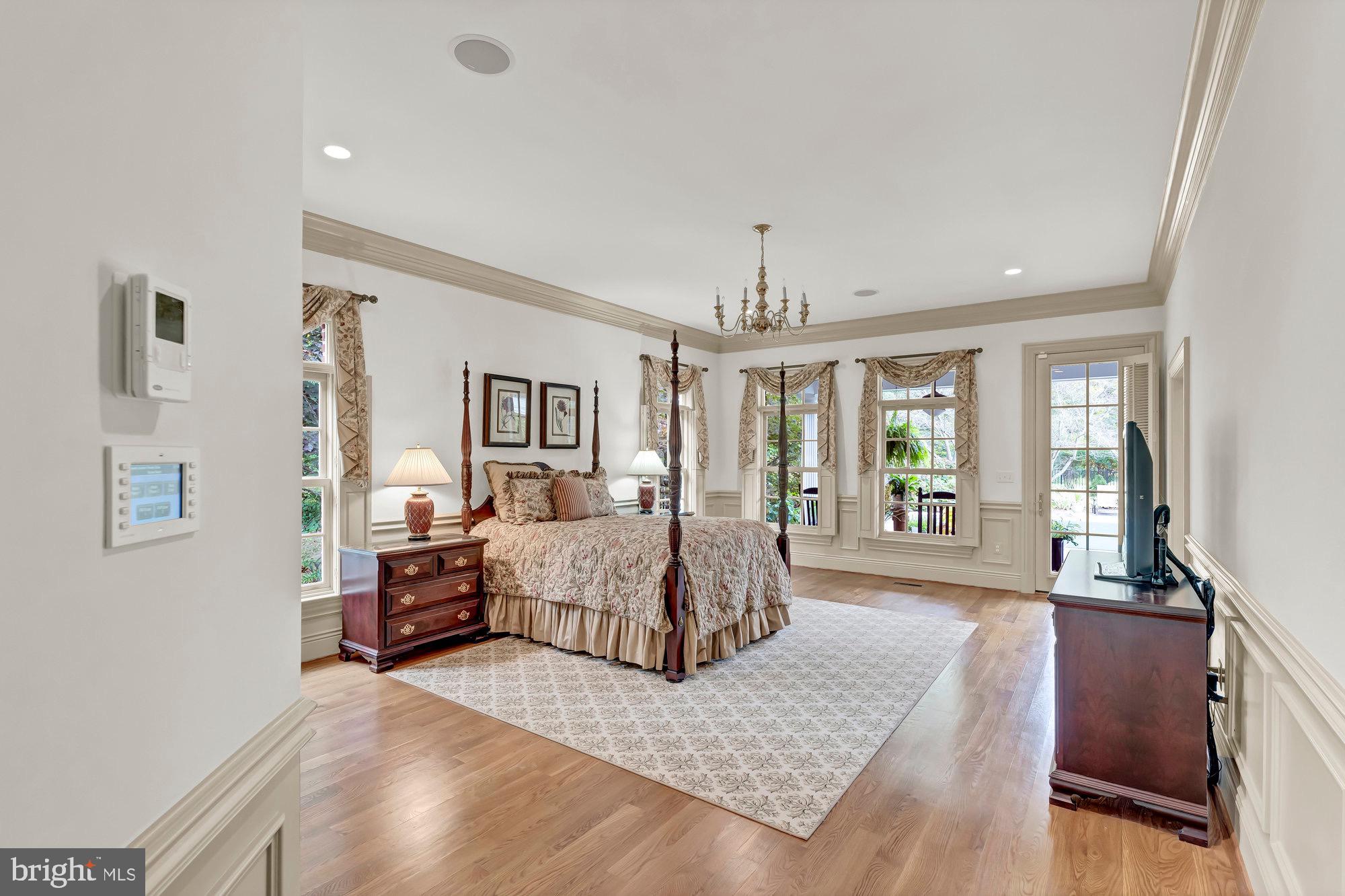 TEN PENNY WOODS - Residential