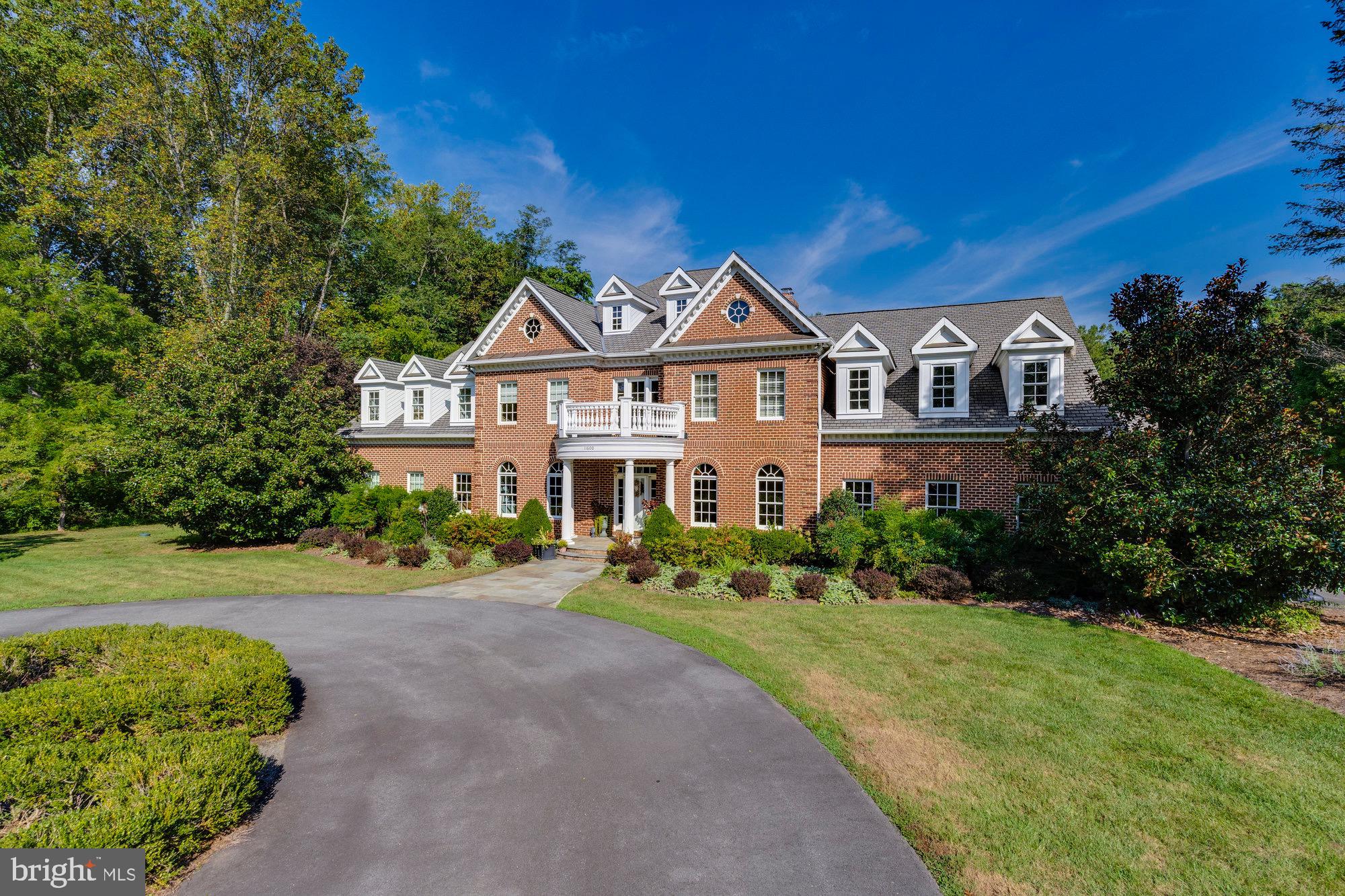 TEN PENNY WOODS - Residential