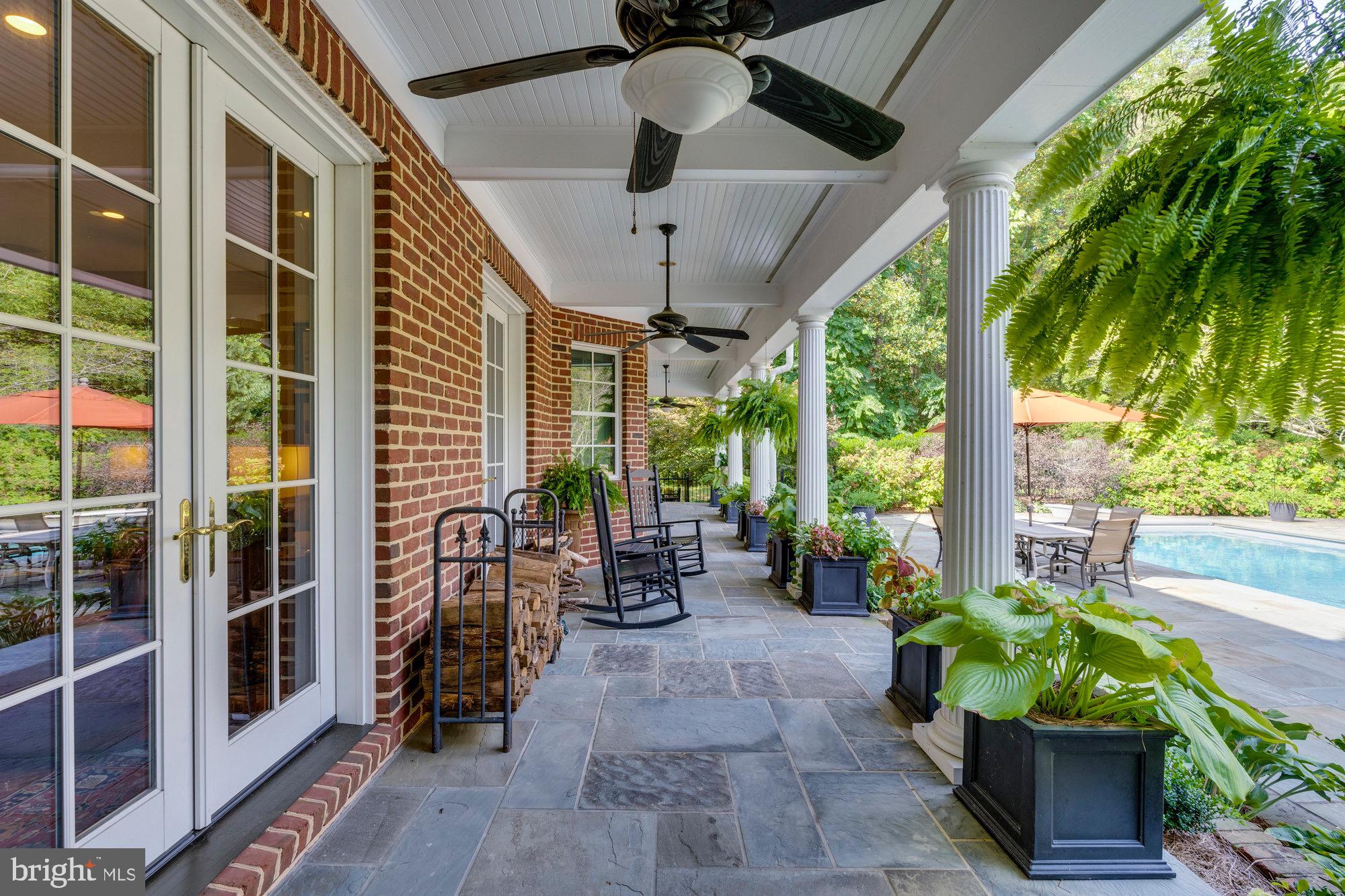 TEN PENNY WOODS - Residential