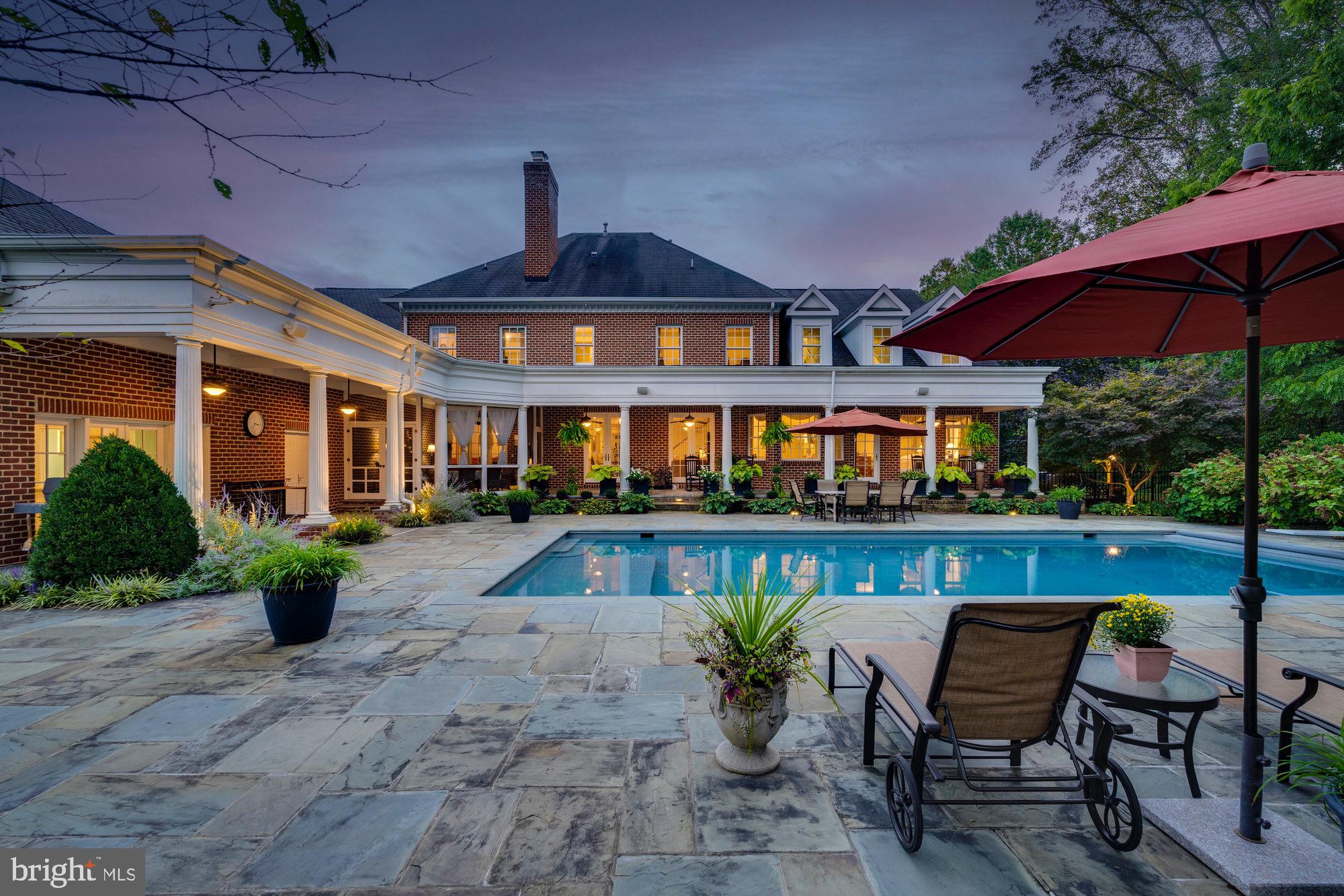 TEN PENNY WOODS - Residential